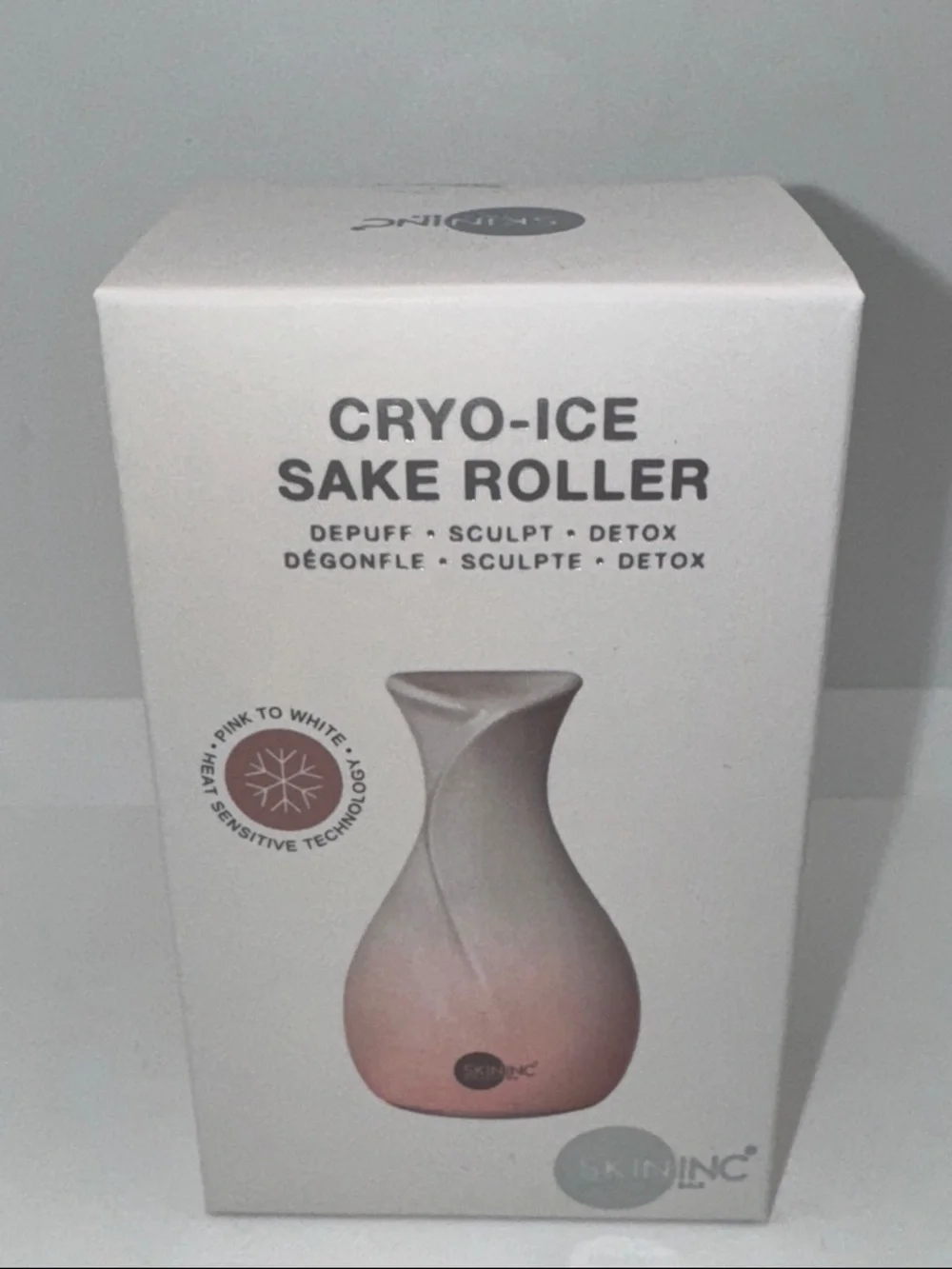 NEW SKIN INC Cryo-Ice Facial Roller Pink to White Depuff Sculpt Detox Skin